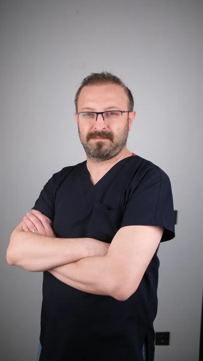 Dt. Rüstem Yaman